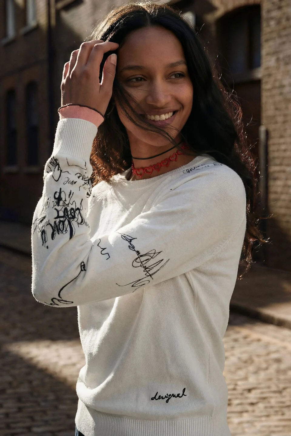 Maglioncino maniche con lettering - DESIGUAL
