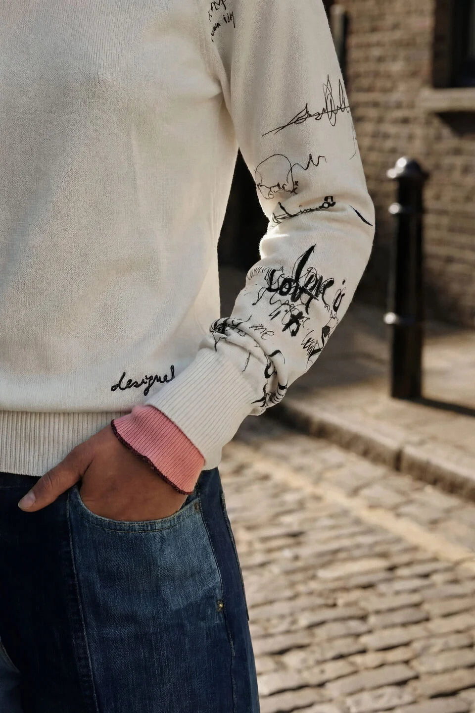 Maglioncino maniche con lettering - DESIGUAL